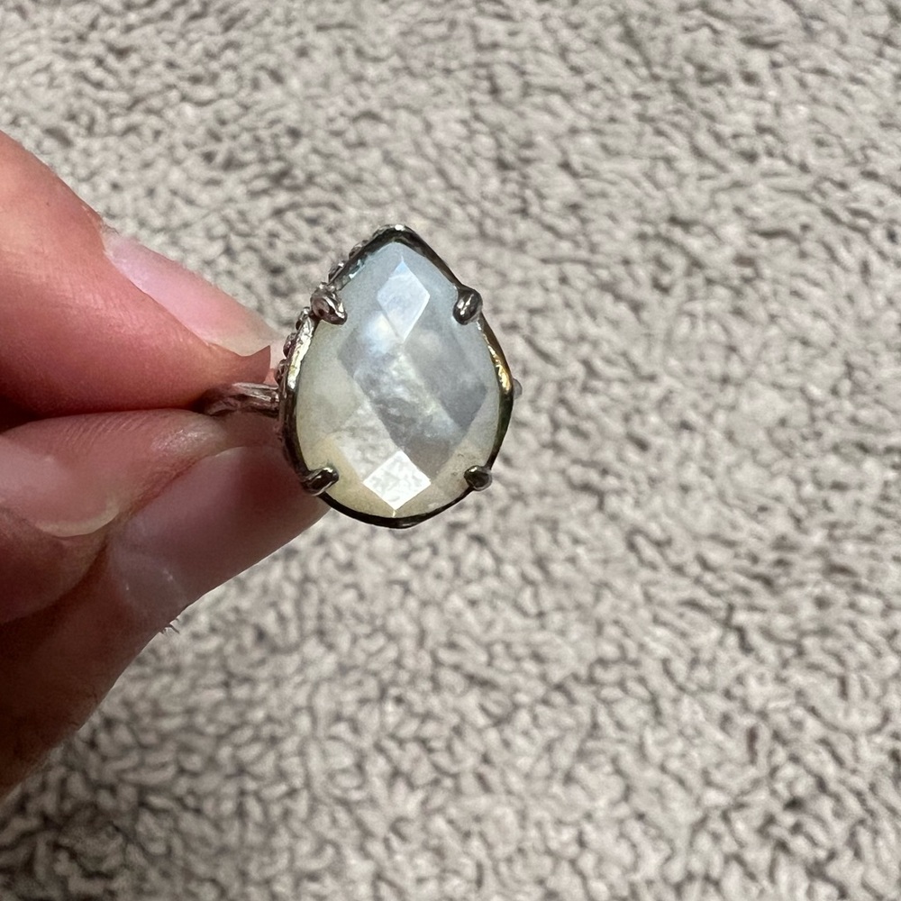 Kendra Scott Ring